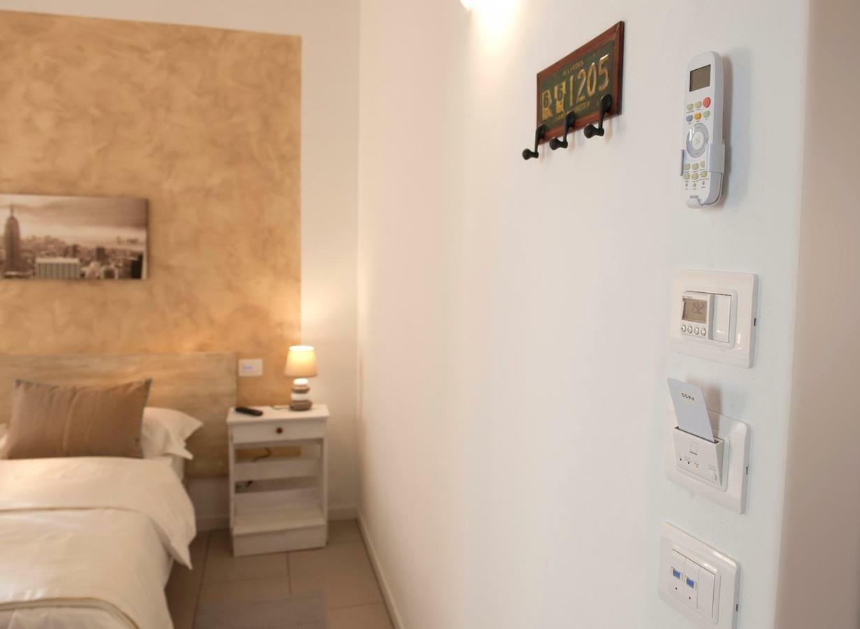 Le Suites - Di Fronte Ospedale Sacro Cuore Negrar Exterior foto